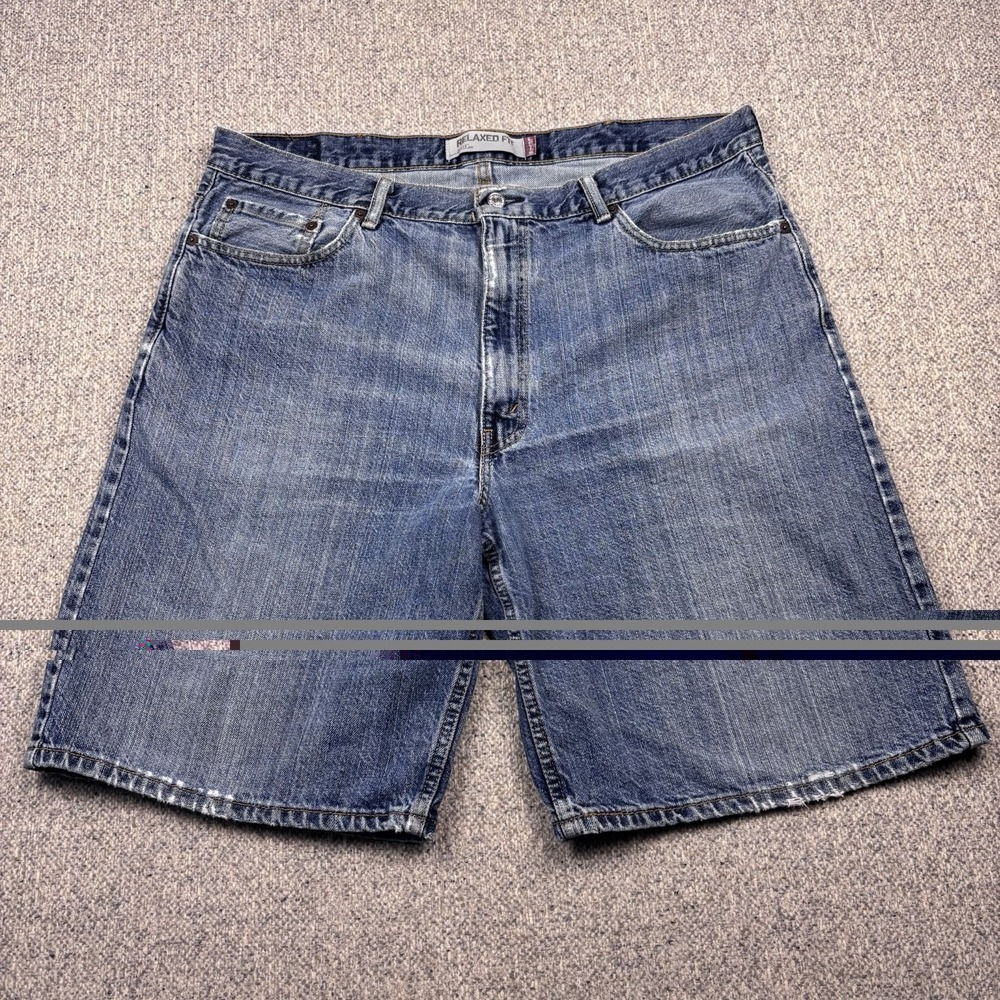 Levi's 550 Relaxed Fit Blue Denim Shorts  Jorts Men's‎ Size 40